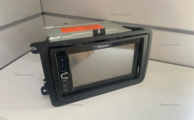 Pioneer MVH AV290