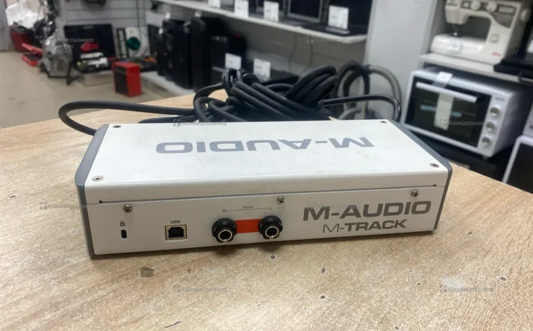 Аудио карта M-Audio M-Track MKII