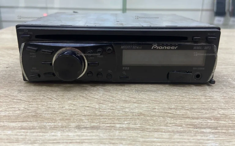 Автомагнитола  pioneer Deh 2200UB