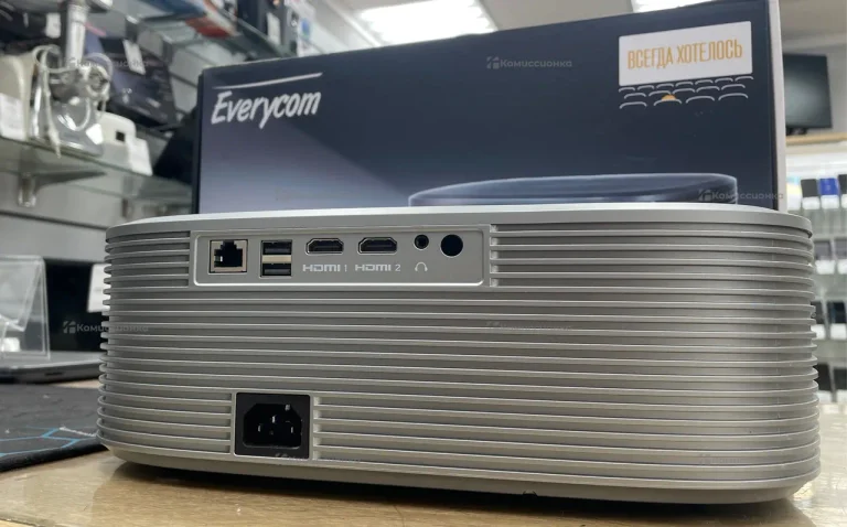 Проектор  everycom hq10w ru