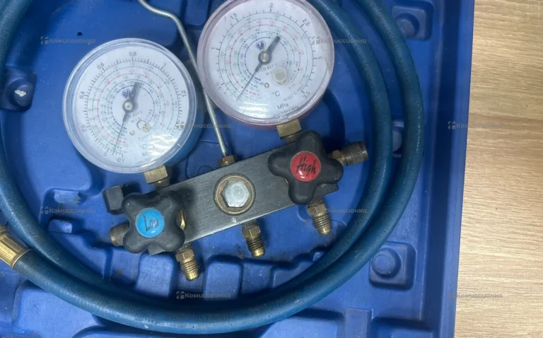 Манометр Alue VMG-2-R410A-B