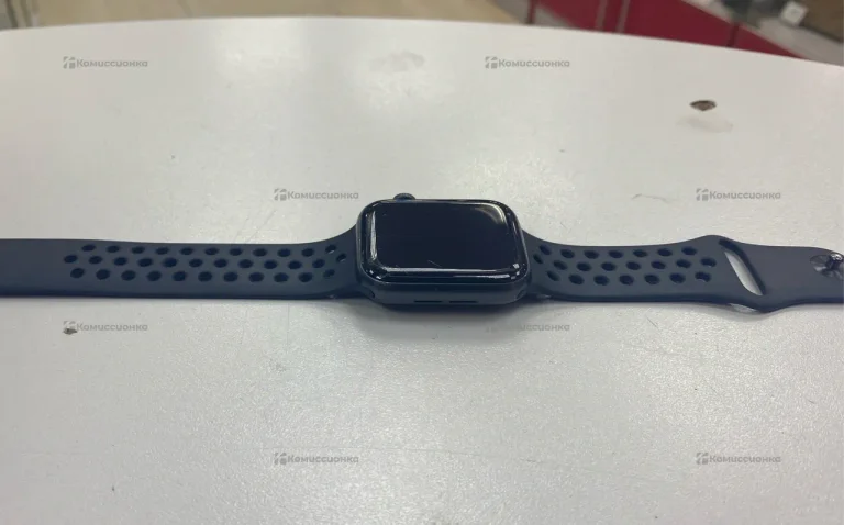 Apple Watch 6 44mm Nike