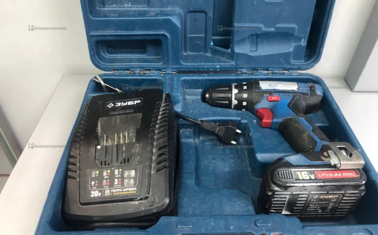 Шуруповерт зубр