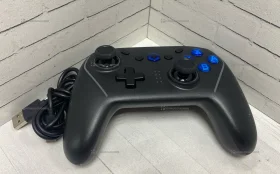 Купить Геймпад черный б/у , в Екатеринбург Цена:990рублей