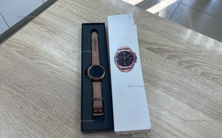 Часы  Samsung Watch 3