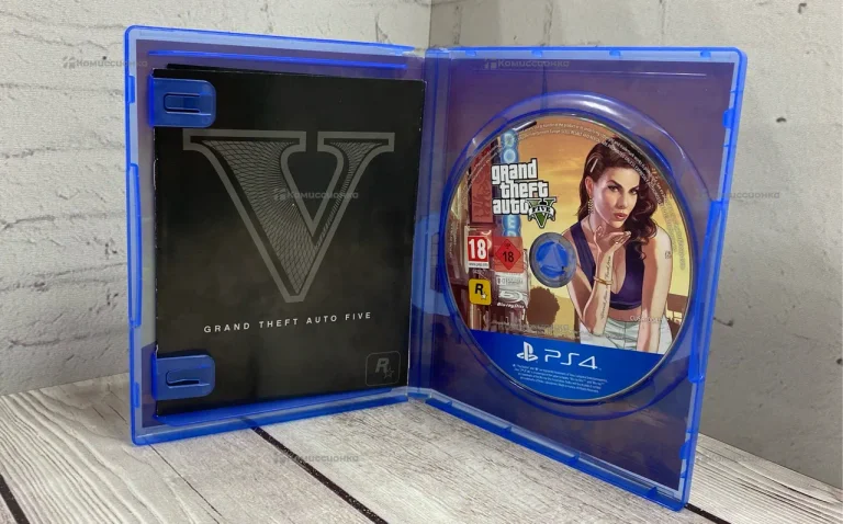 Диск ps 4 GTA 5