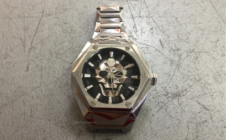 Часы  Philip plein