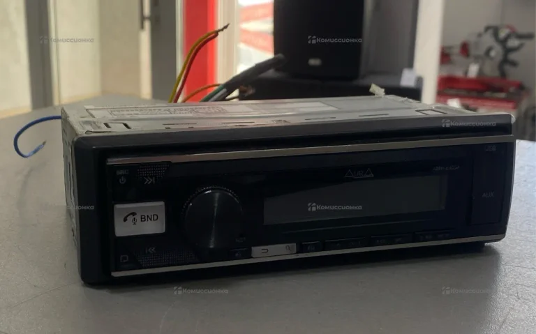 Автомагнитола AURA AMH-66DSP