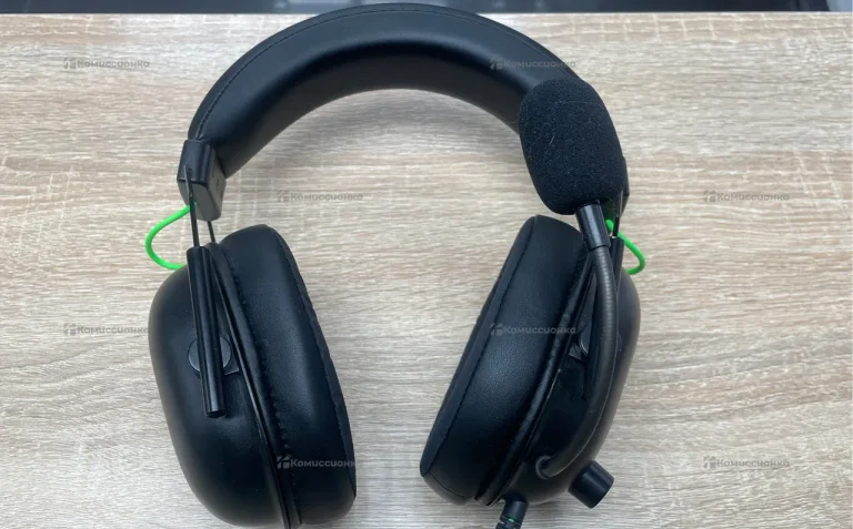 Наушники Razer Black Shark V2