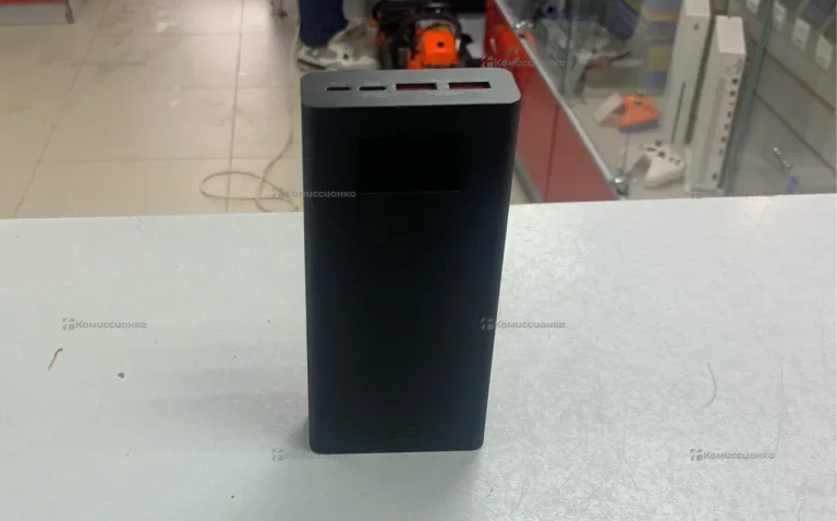 Првербанк с экраном Keyron 20000