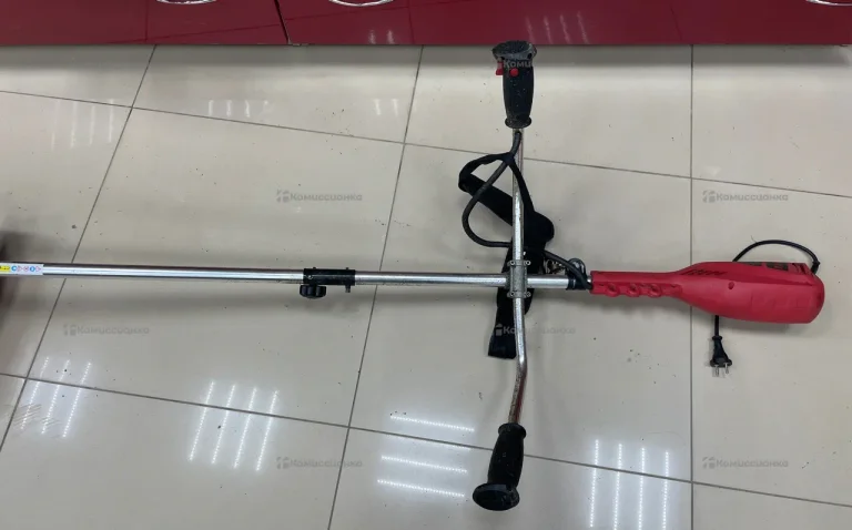 Триммер P.I.T. PTR 2000-EL