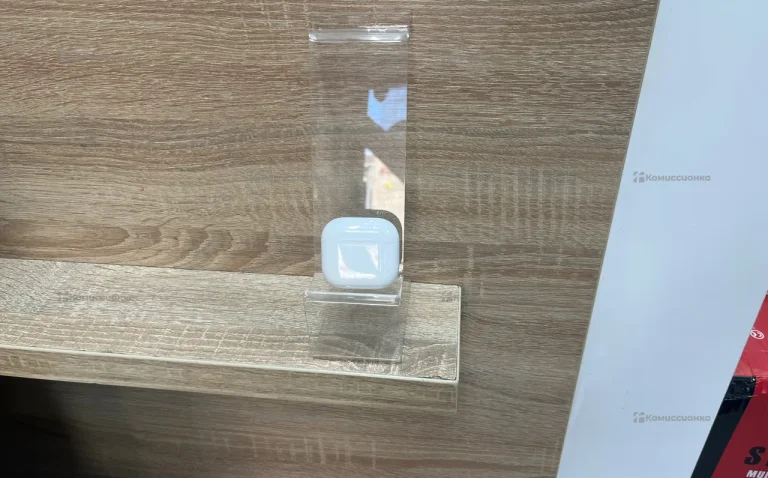 Наушники  Apple AirPods 4