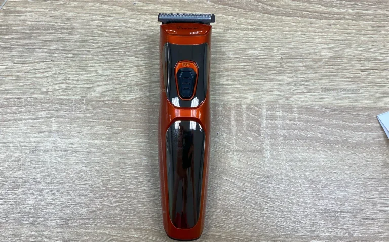 Машинка для стрижки ProGemei gm6068