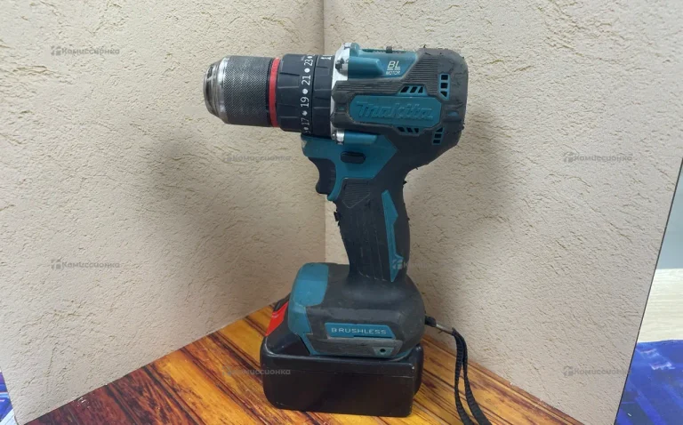 Шуруповерт Makita Реплика