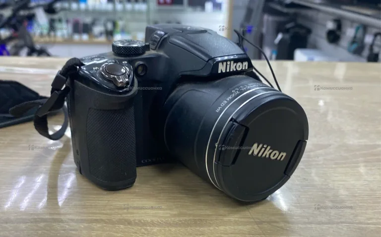 Фотоаппарат  Nikon p510