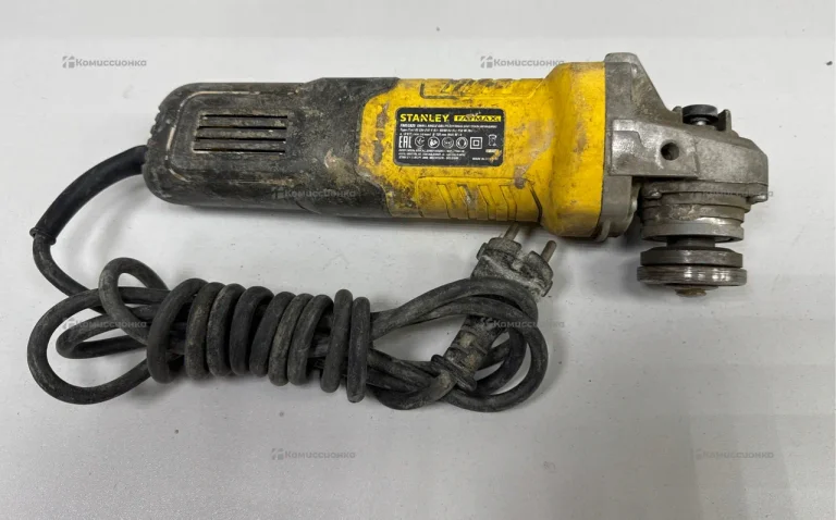 УШМ Stanley FMEG825