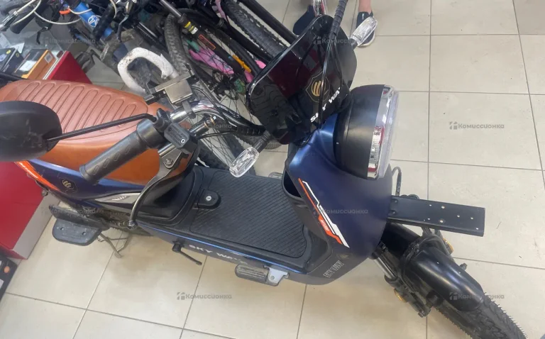 Электроскутер Sky Way M1000