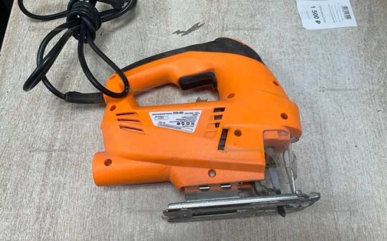 Лобзик Вихрь ЛЭ-80