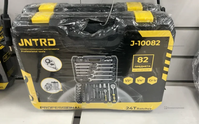Набор инструмент  82 предмета JNTRD