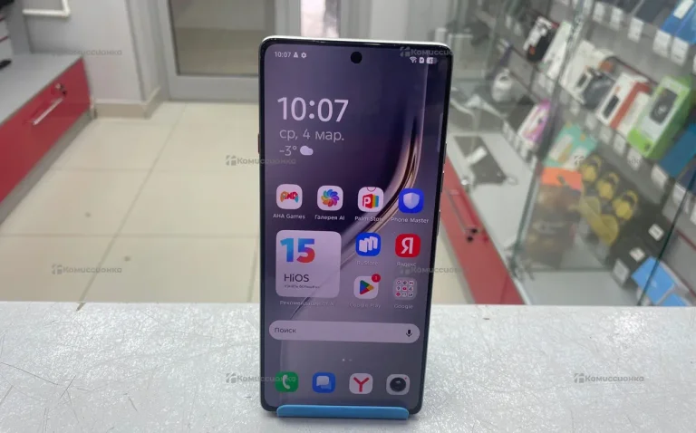 Tecno Camon 40 8/256 ГБ