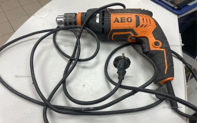 Дрель AEG SBE 750 RZ