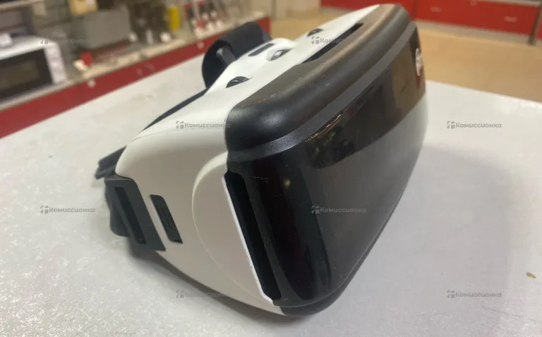 Очки виртуальной реальности Ritmix RVR-100