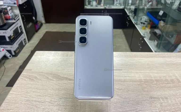 Infinix HOT 60 Pro+ 8/256 ГБ