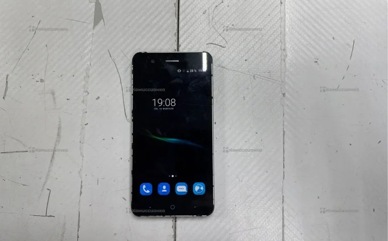 ZTE Blade A510 1/8 ГБ