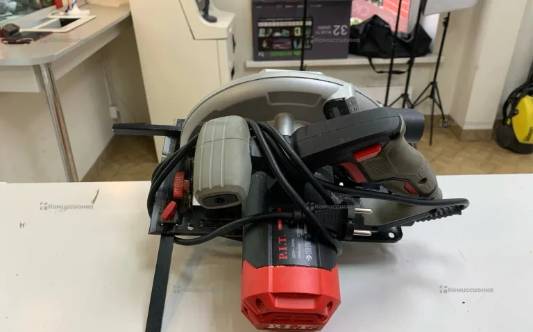 Дисковая пила P.I.T. PKS185-C