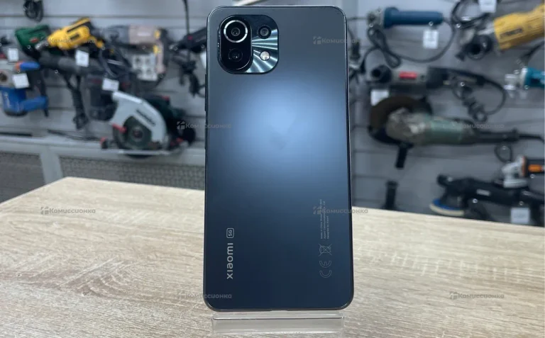 Xiaomi 11 Lite 5G NE 8/256 ГБ