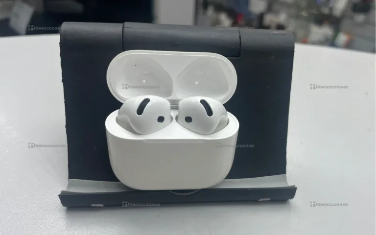 Наушники AirPods 5