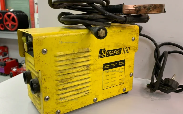 Сварочный аппарат Foxweld Сварис 160 Комби Synergy