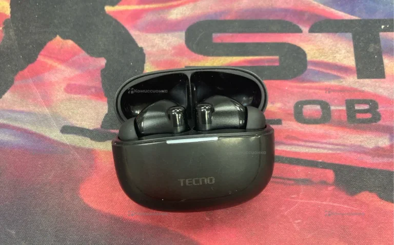 Наушники  Tecno