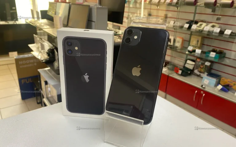 Apple iPhone 11 4/128 ГБ