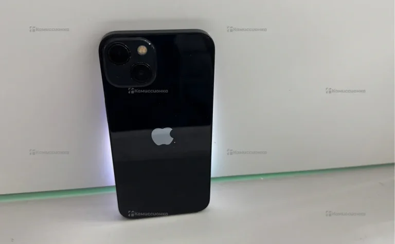 Apple iPhone 13 4/256 ГБ