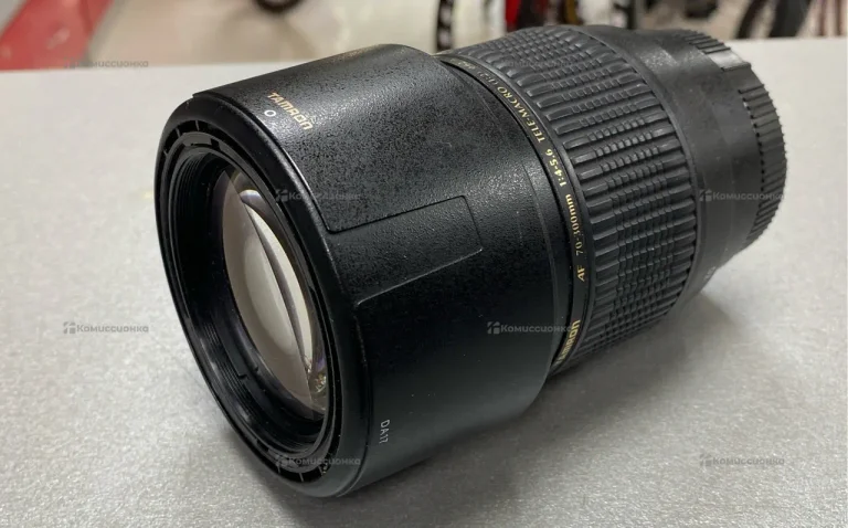 Объектив Tamron AF 70-300mm