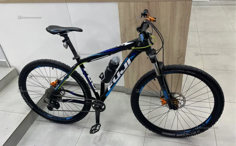 Fuji Nevada 29