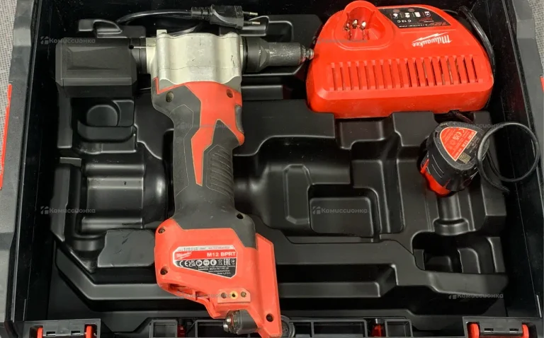 Заклепочник Аккумуляторный Заклепочник Milwaukee m