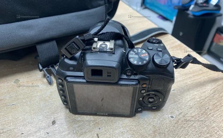 Фотоаппарат  Fujifilm HS20EXR