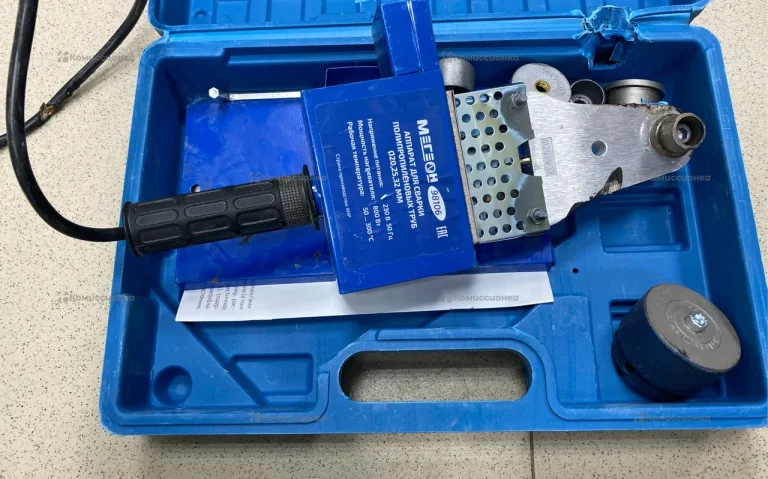 Паяльник для труб Мегеон 98106