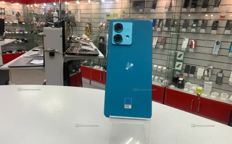 Motorola Edge 40 Neo 12/256 ГБ