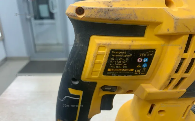 Перфоратор аккумуляторный Denzel RHH-BL-20-28