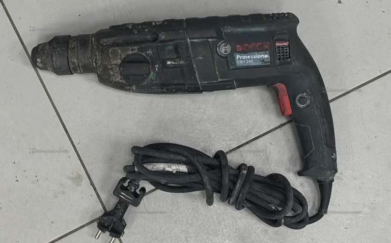 Перфоратор Bosch GBH 240