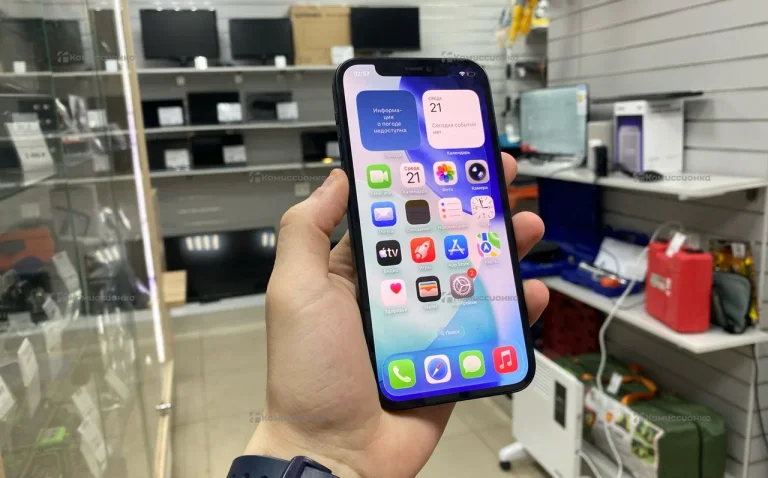 Apple iPhone 12 4/128 ГБ