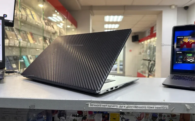 Ноутбук  huawei