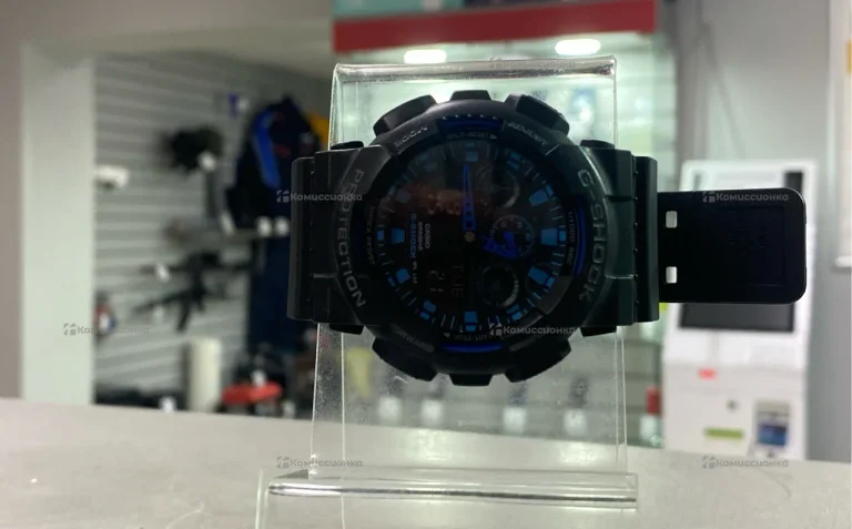 Наручные часы Casio G-Shock GA-100