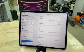 Купить Планшет Apple iPad Pro 12.9 (2022) 6-го поколения б/у , в Пенза Цена:57900рублей