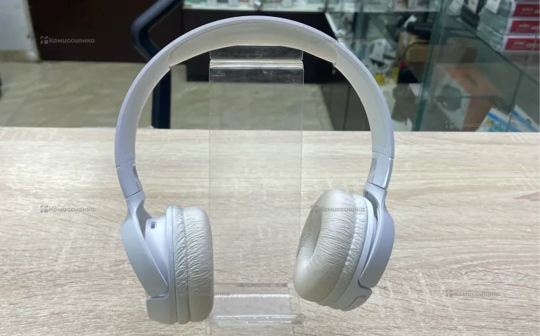 Jbl 700