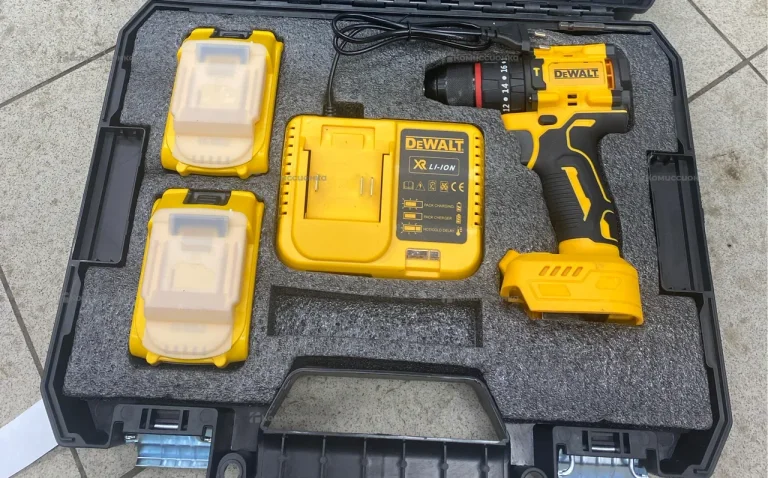 Шуруповерт Дрель шуруповерт brushless