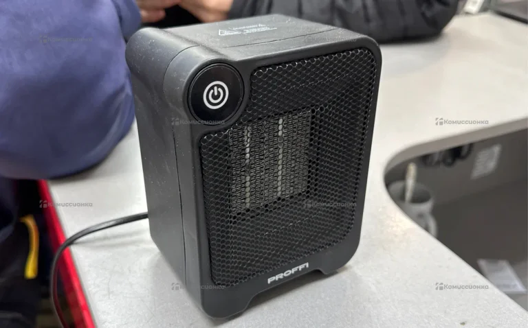 Настольный керамический тепловентилятор Proffi PH8